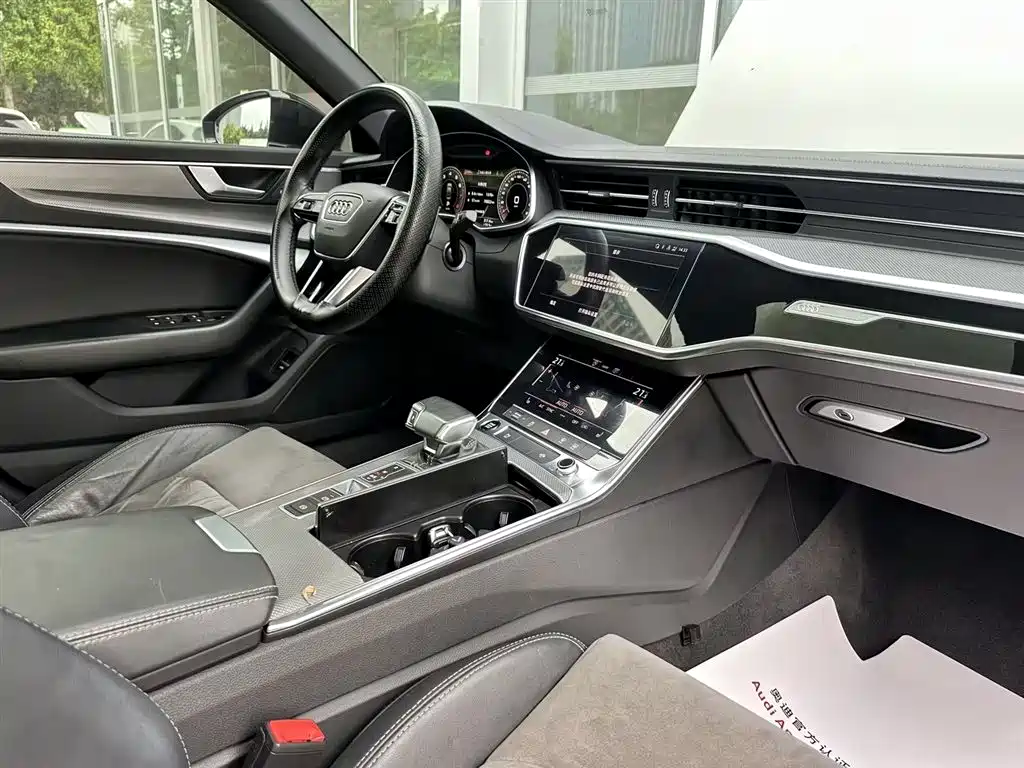 Audi A6L 2020 — фото 12