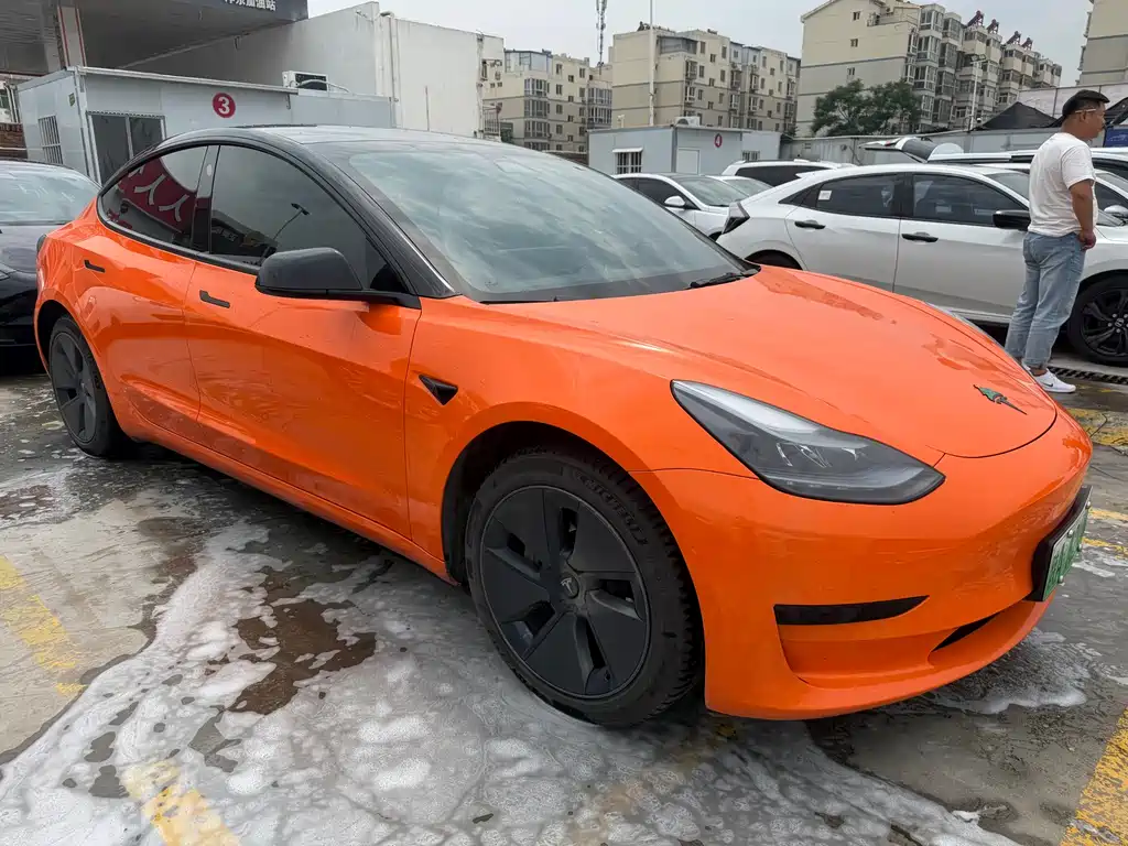 Tesla Model 3 2023 — фото 2
