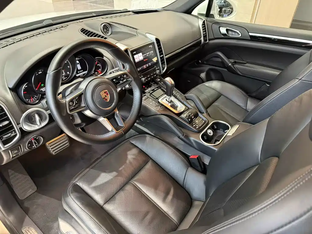 Porsche Cayenne 2017