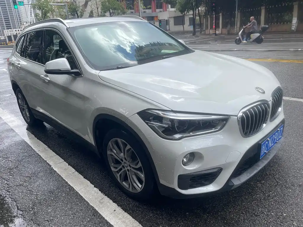 BMW X1 2018 — фото 3