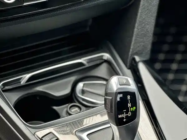 BMW 3 Series 2017