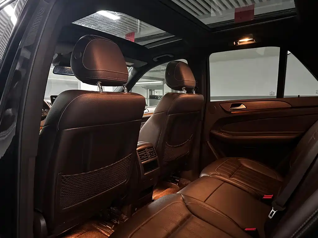 Mercedes-Benz GLE 2019 — фото 18