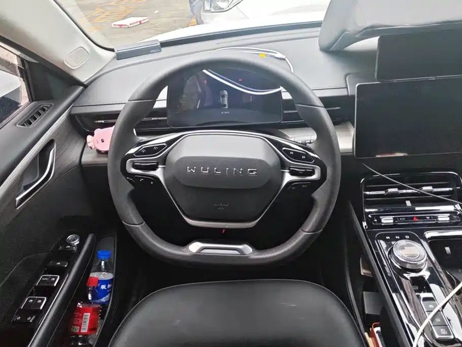 Wuling Starlight 2025 — фото 15