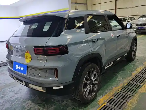 Geely ICON 2021