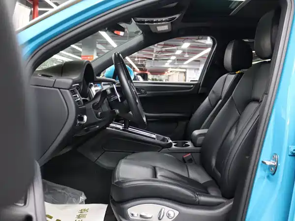 Porsche Macan 2023