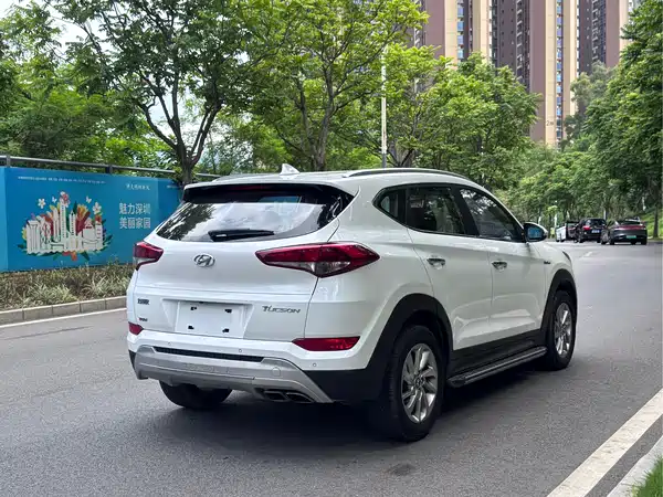 Hyundai Tucson 2015