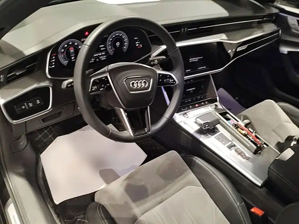 Audi A6L 2025 — фото 11