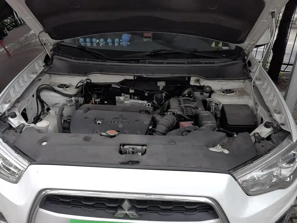 Mitsubishi ASX 2014 — фото 11