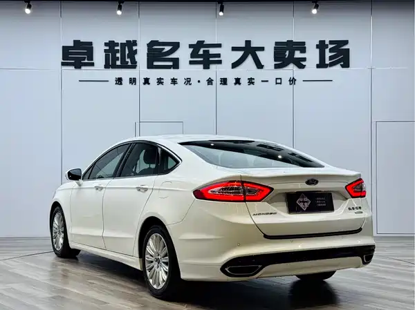 Ford Mondeo 2015