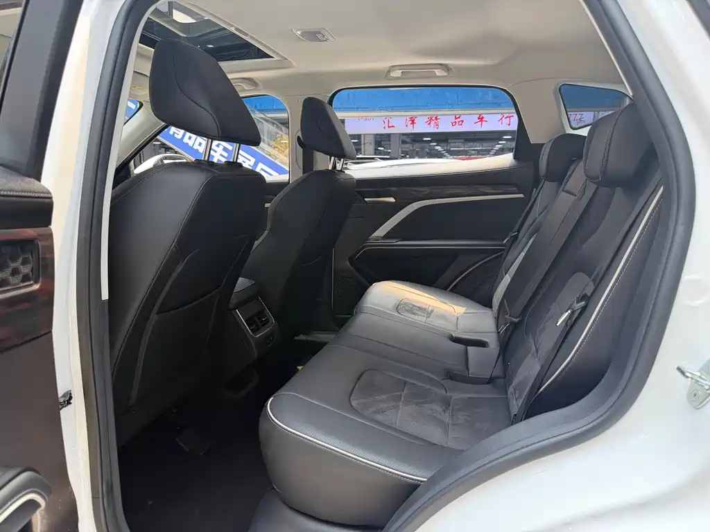 Haval H6 2023 — фото 10