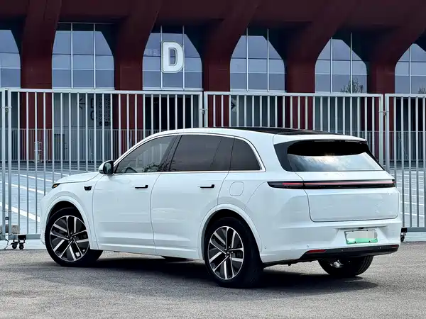 Li Auto L7 2023