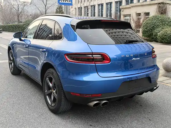 Porsche Macan 2014