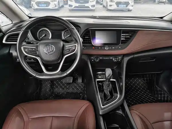 Buick GL6 2020