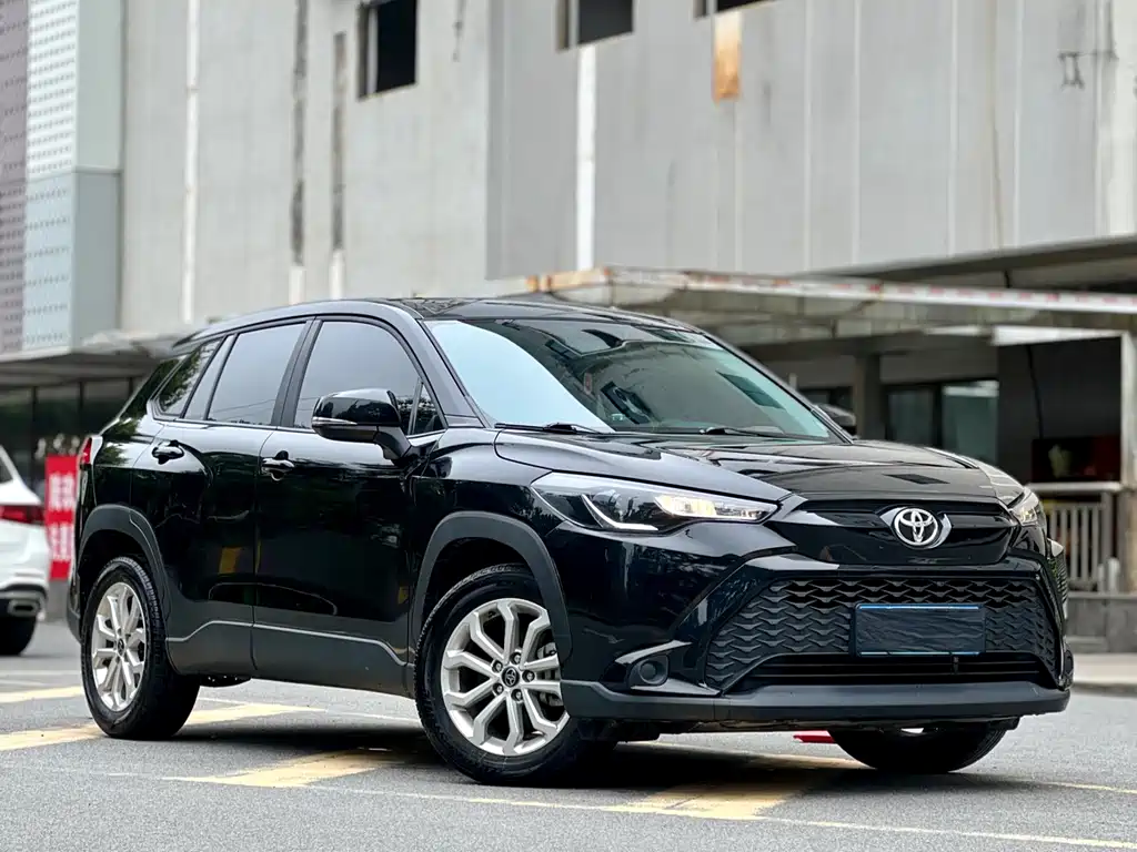 Toyota Frontlander 2024