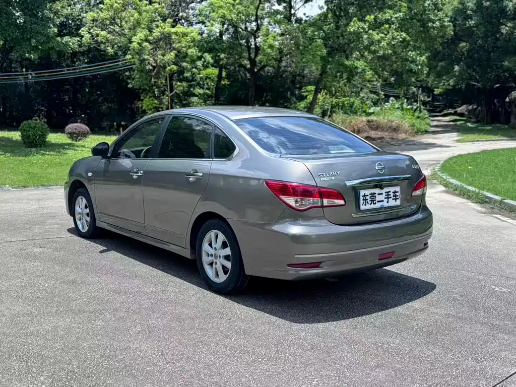 Nissan Sylphy 2013 — фото 9