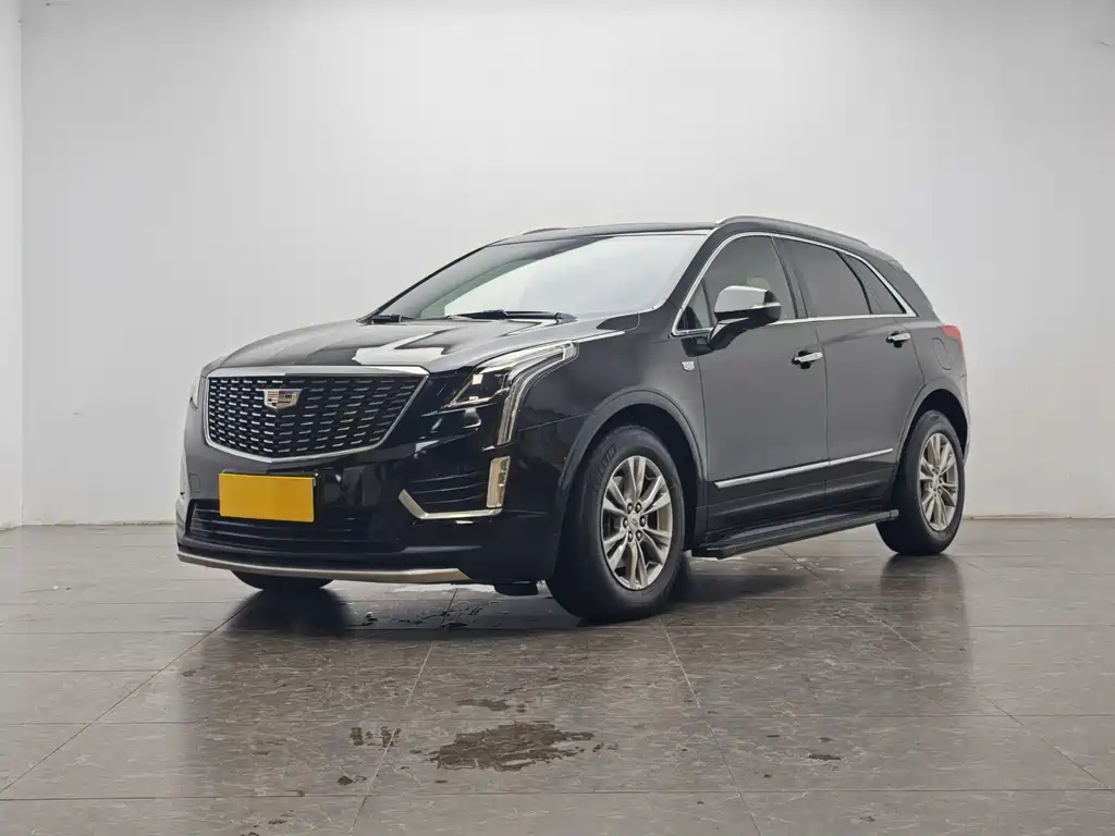 Cadillac XT5 2020 — фото 1