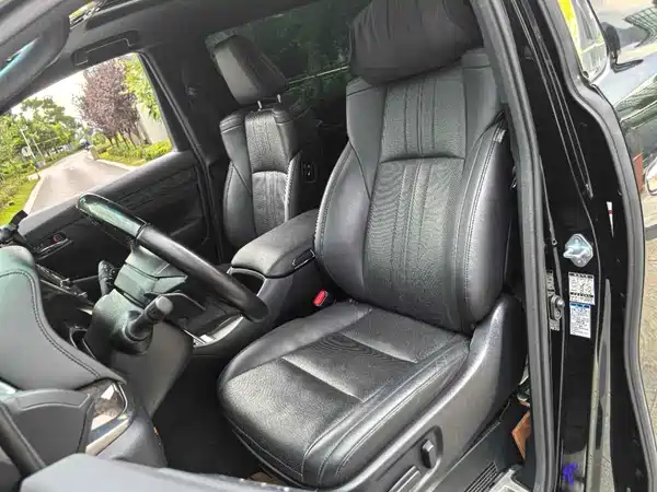 Toyota Alphard 2021