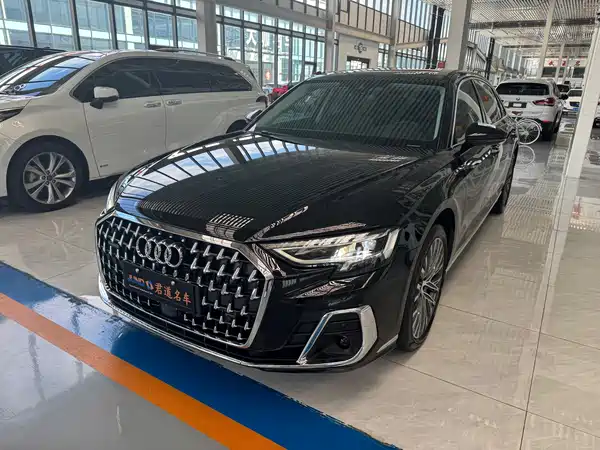 Audi A8 2024