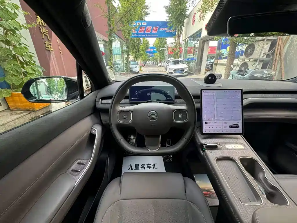 NIO ES7 2023