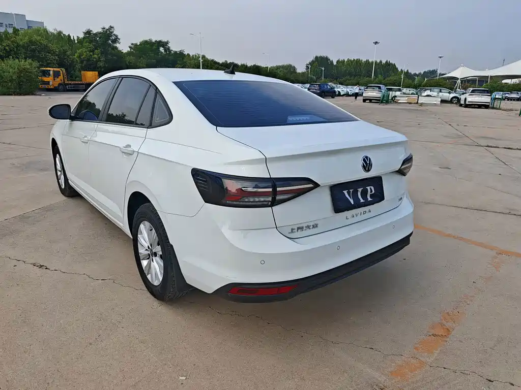 Volkswagen Lavida 2024