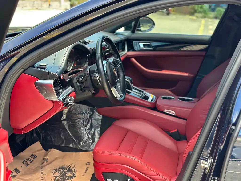 Porsche Panamera 2019