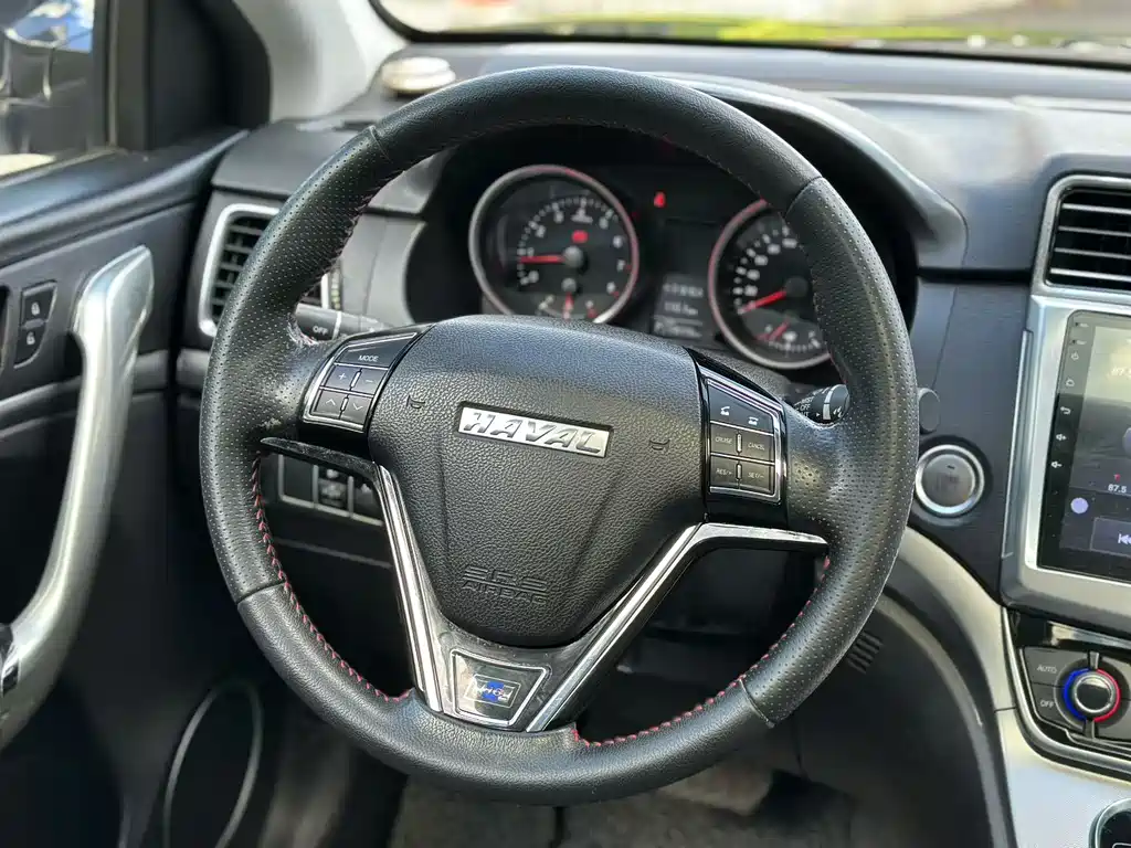 Haval H6 2016 — фото 16