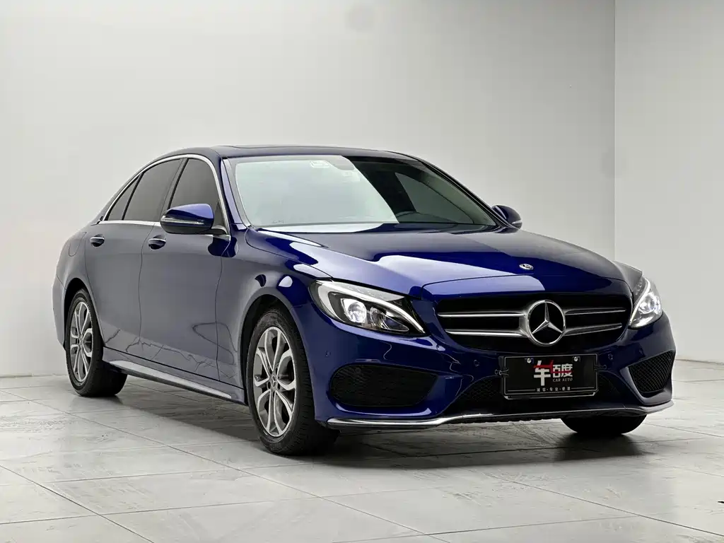 Mercedes-Benz C-Class 2018 — фото 3