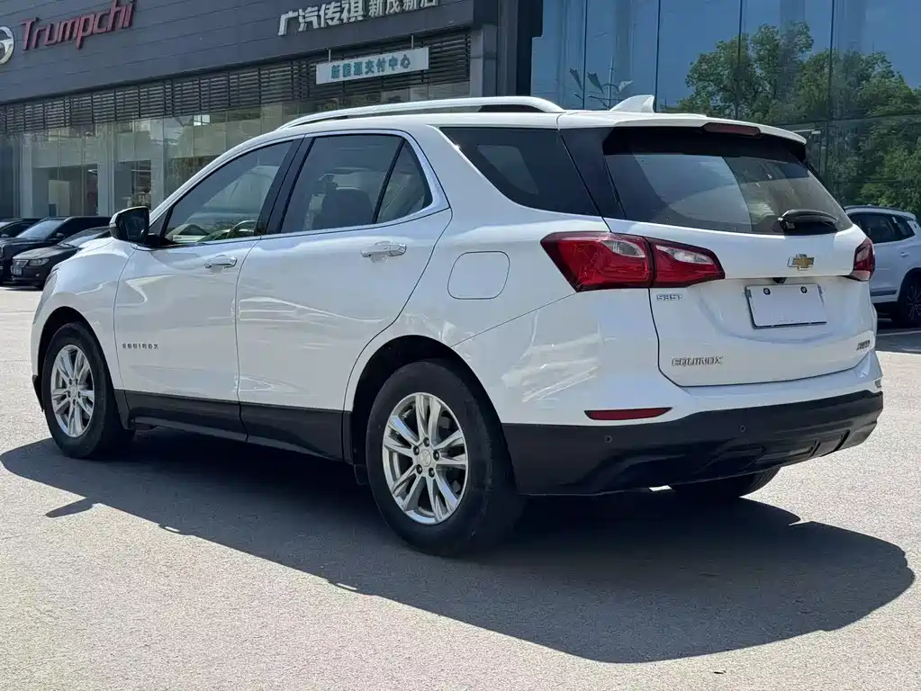 Chevrolet Equinox 2019 — фото 13