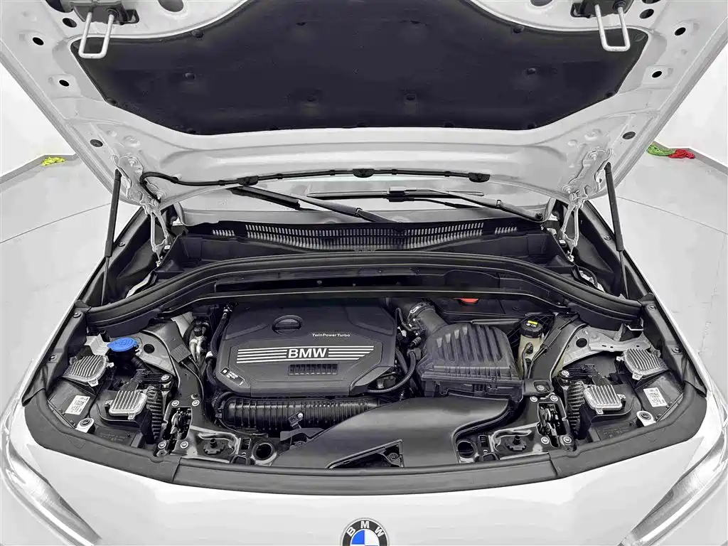 BMW X2 2022 — фото 25