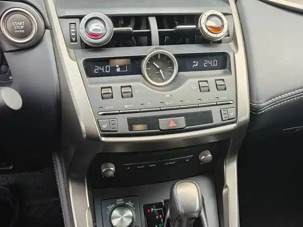 Lexus NX 2018