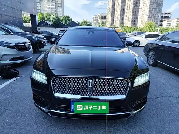 Lincoln Continental 2019