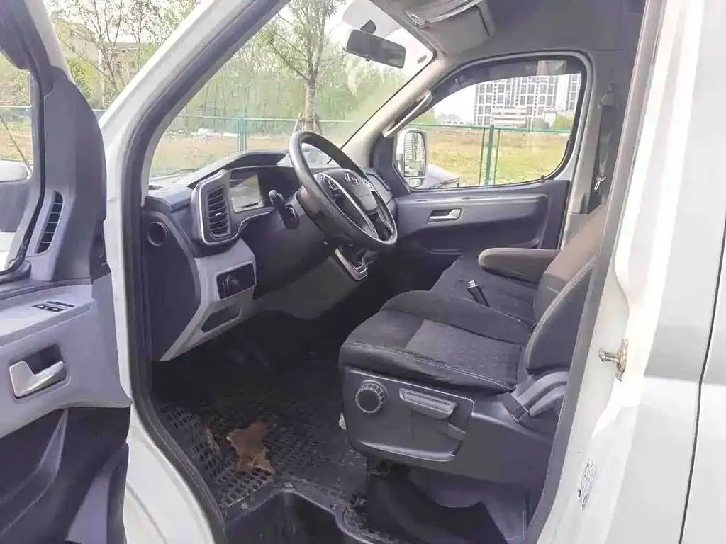 Maxus V80 2021