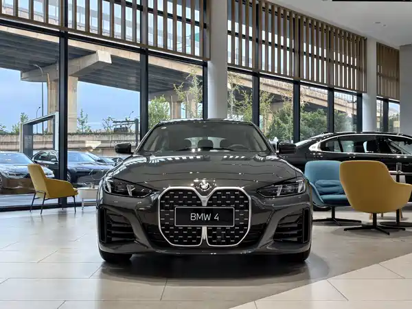 BMW 4 Series 2024