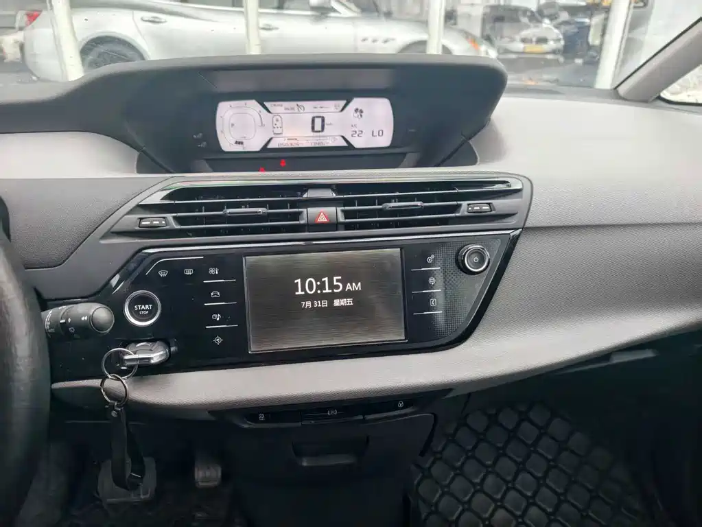 Citroën C4 PICASSO 2018 — фото 10