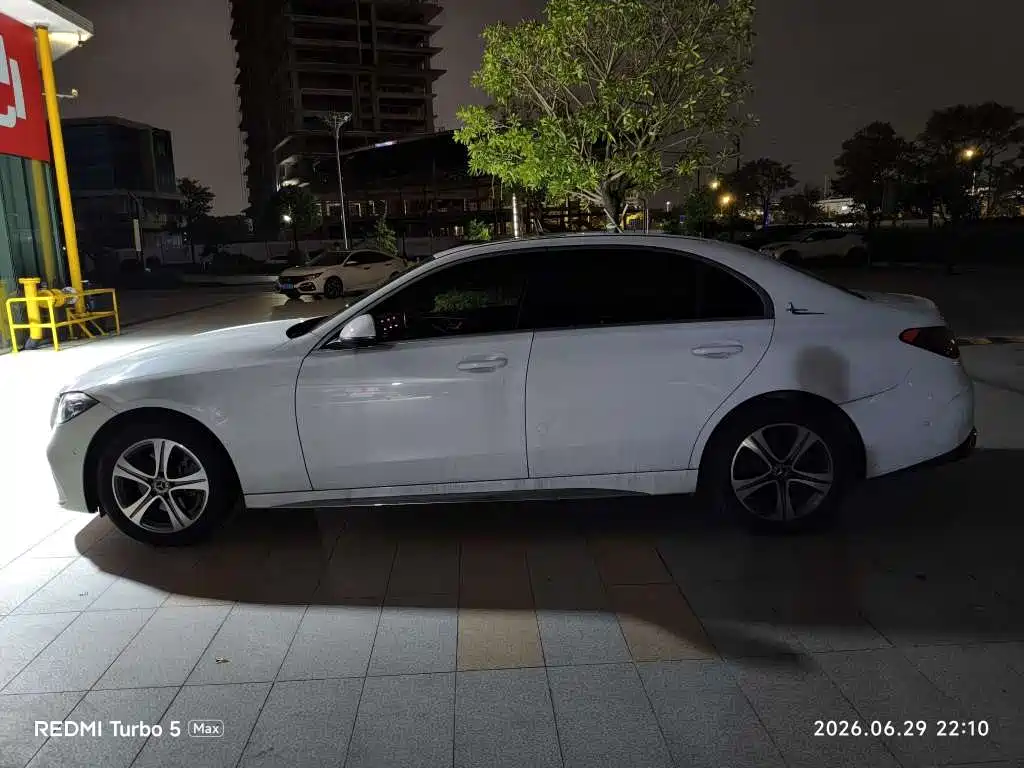 Mercedes-Benz C-Class 2022