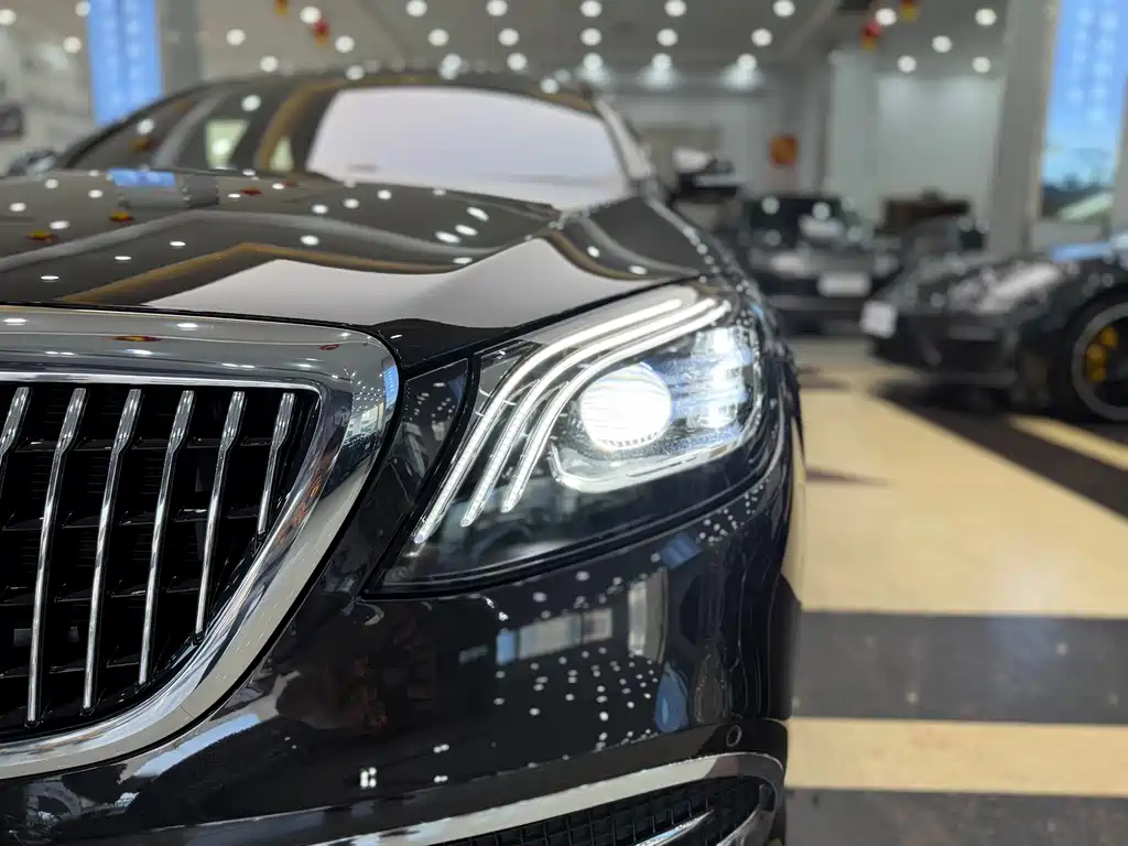 Mercedes-Benz Maybach S-Class 2020 — фото 24