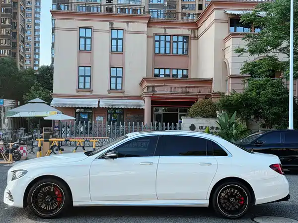 Mercedes-Benz E-Class 2018