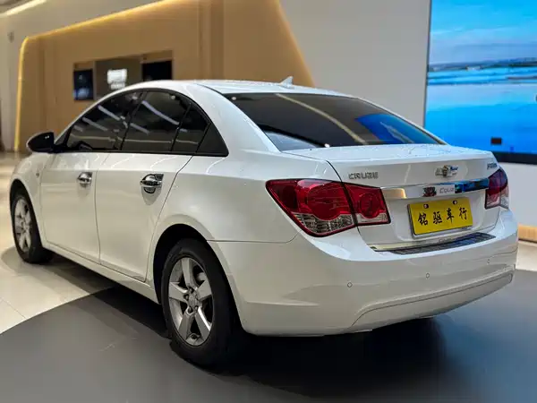 Chevrolet Cruze 2013