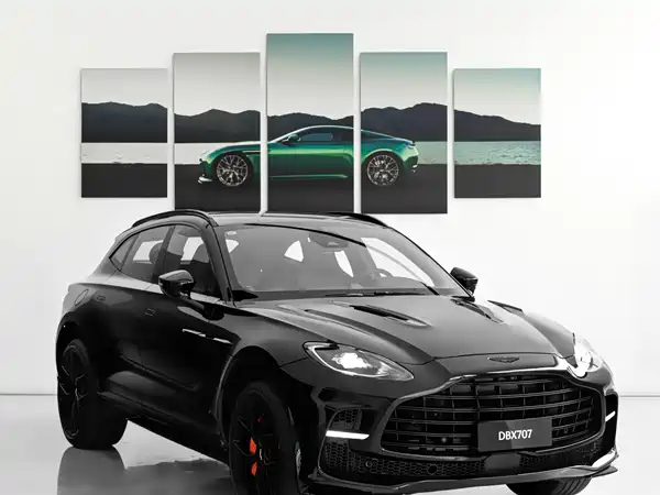 Aston Martin DBX 2025