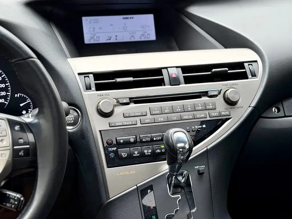 Lexus RX Classic 2013 — фото 9