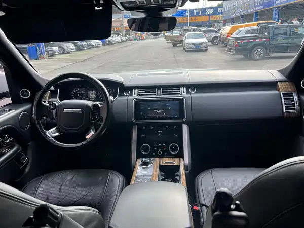Land Rover Range Rover 2018
