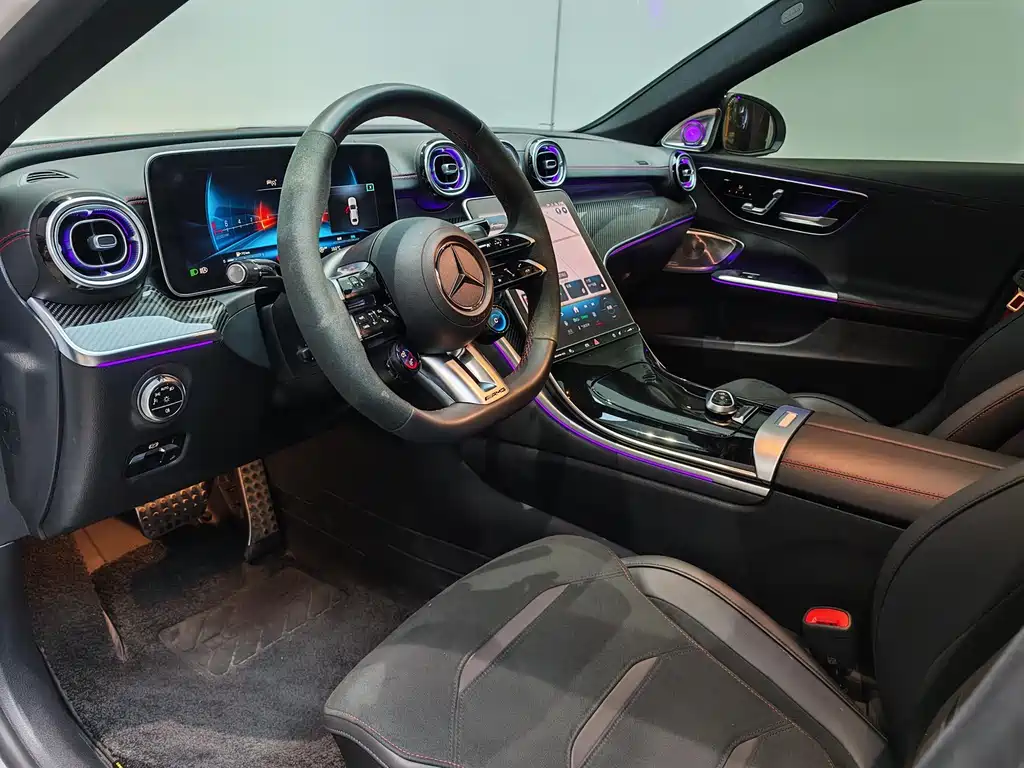 Mercedes-Benz C-Class AMG 2024 — фото 10