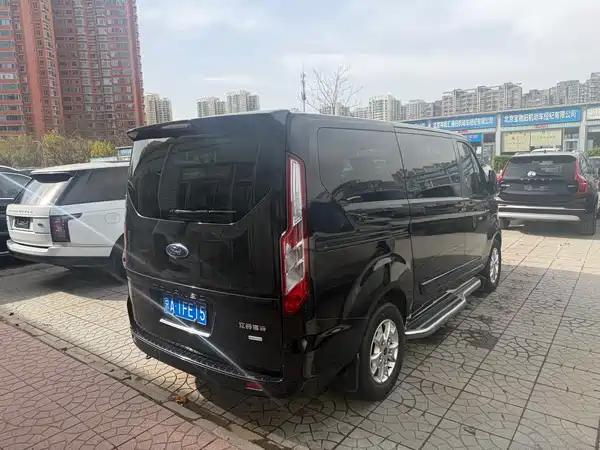 Ford Tourneo 2020
