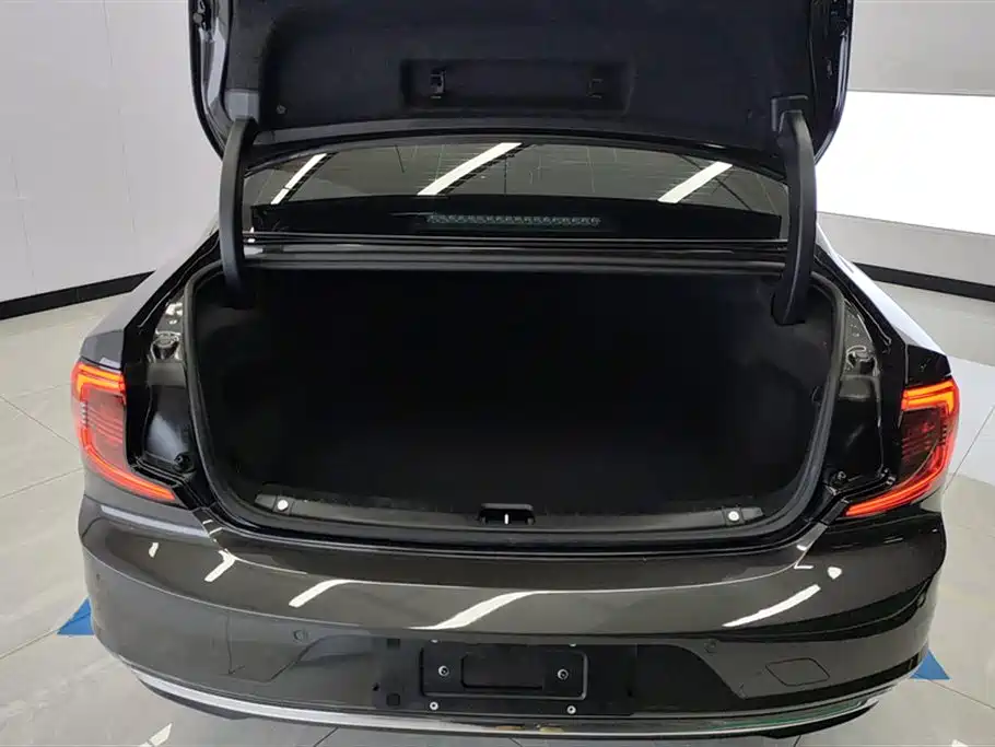 Volvo S90 2023 — фото 4