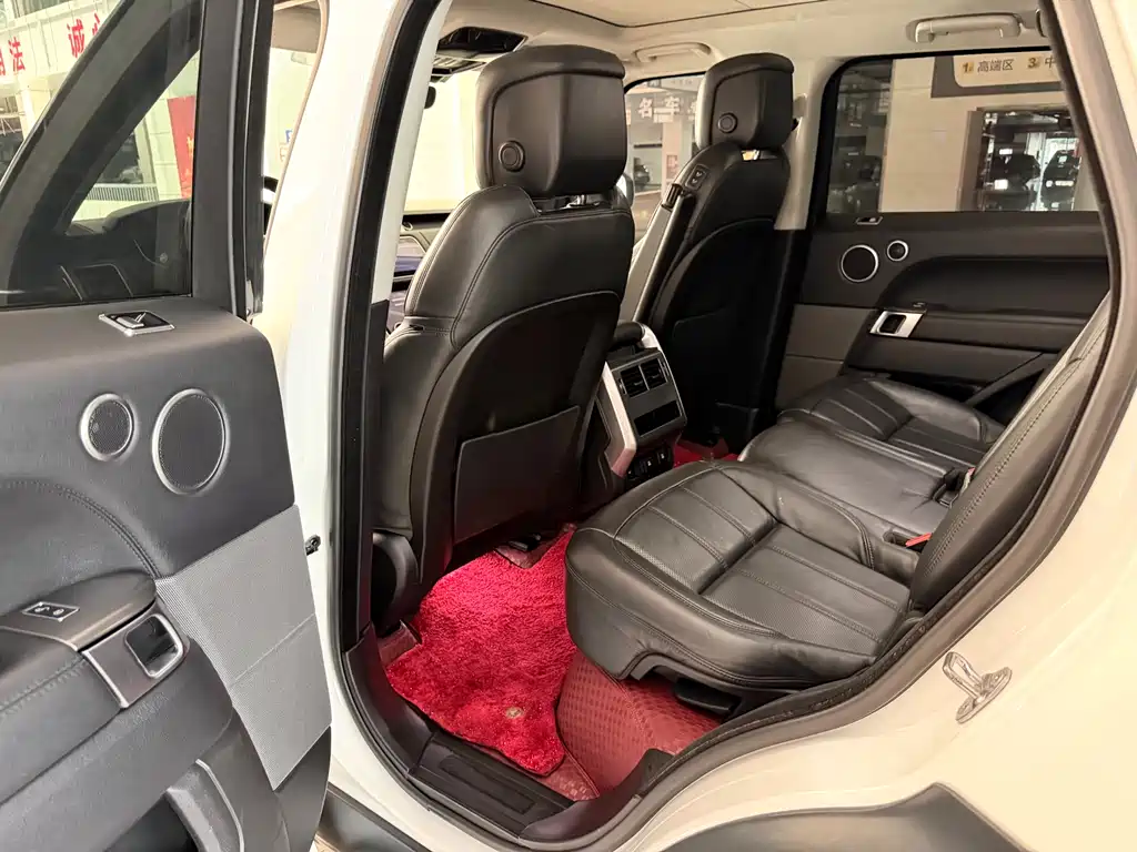 Land Rover Range Rover Sport 2019 — фото 8