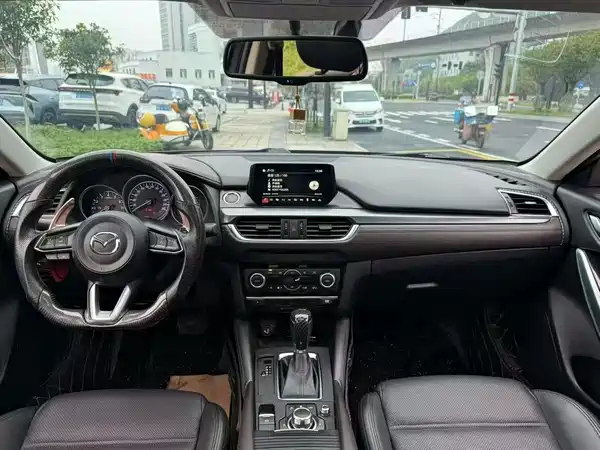 Mazda Atenza 2018