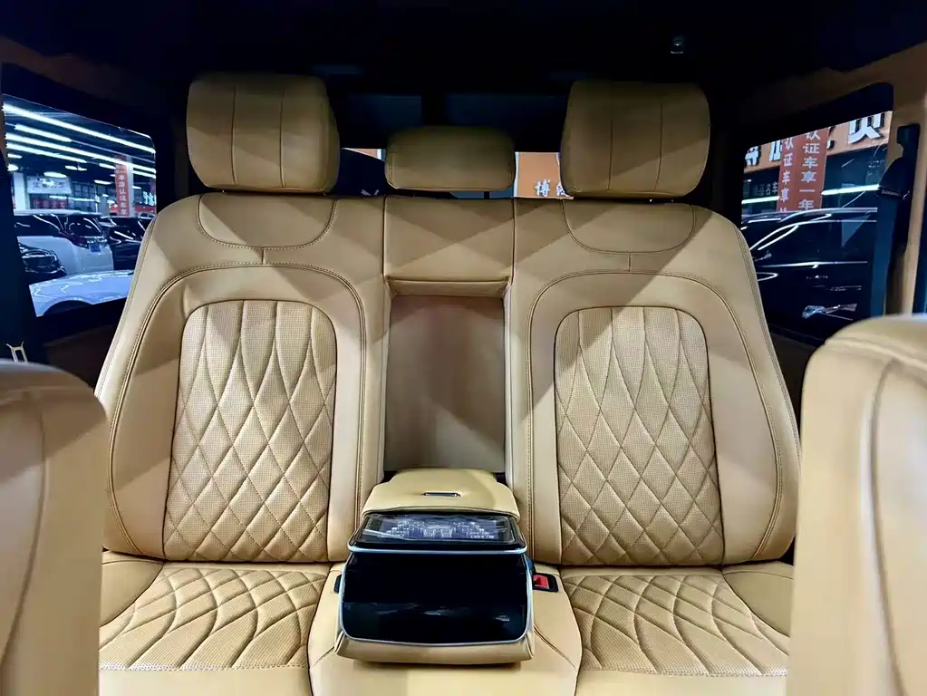 Mercedes-Benz G-Class AMG 2012 — фото 14