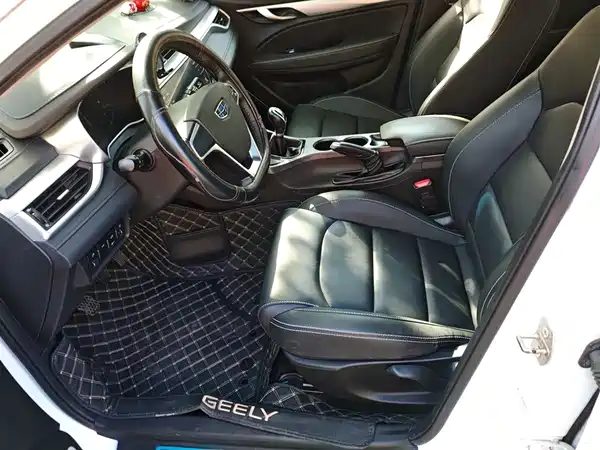 Geely Emgrand 2018