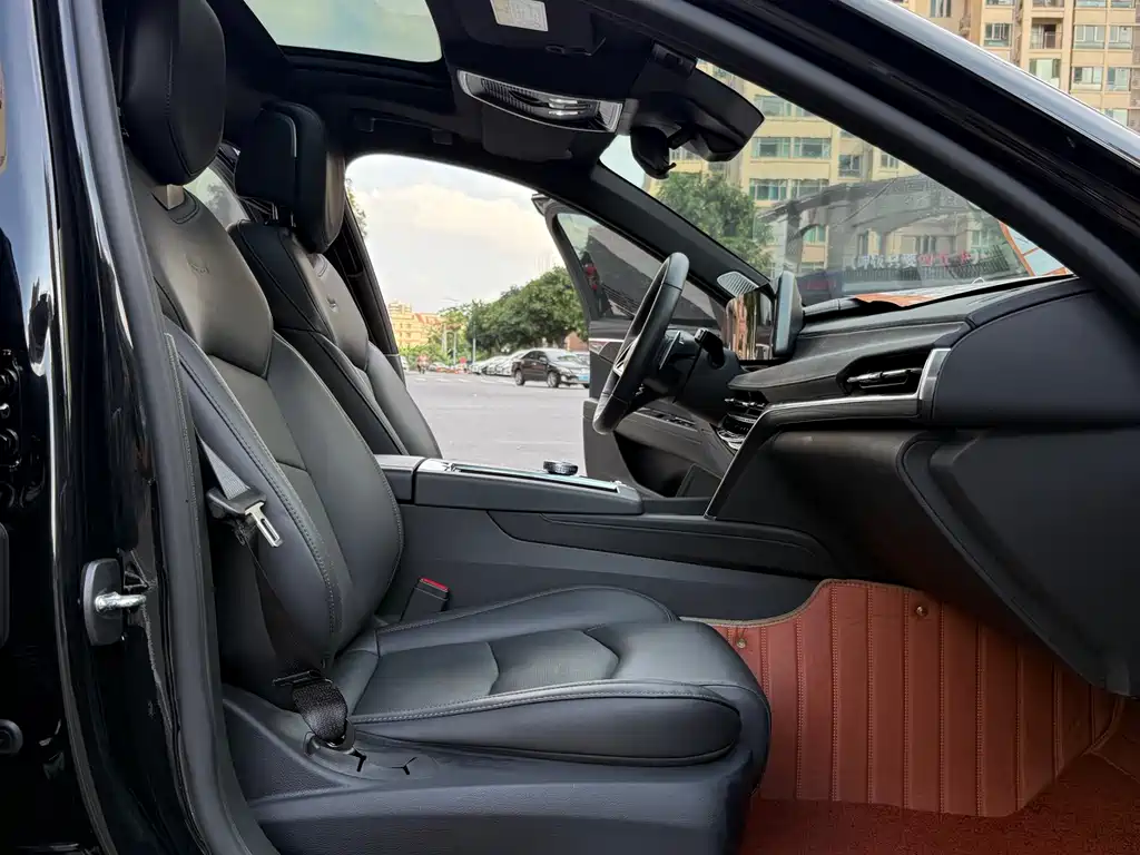 Cadillac CT6 2023 — фото 19