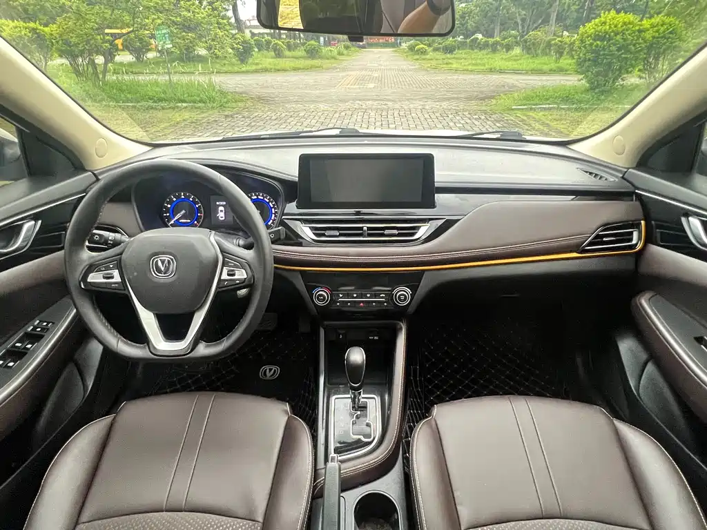 Changan Eado DT 2021 — фото 12